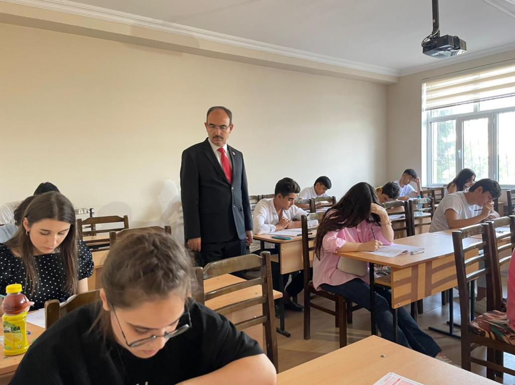 Bakü Avrasya Üniversitesi’nde Yaptığımız YÖS’e Büyük Katılım